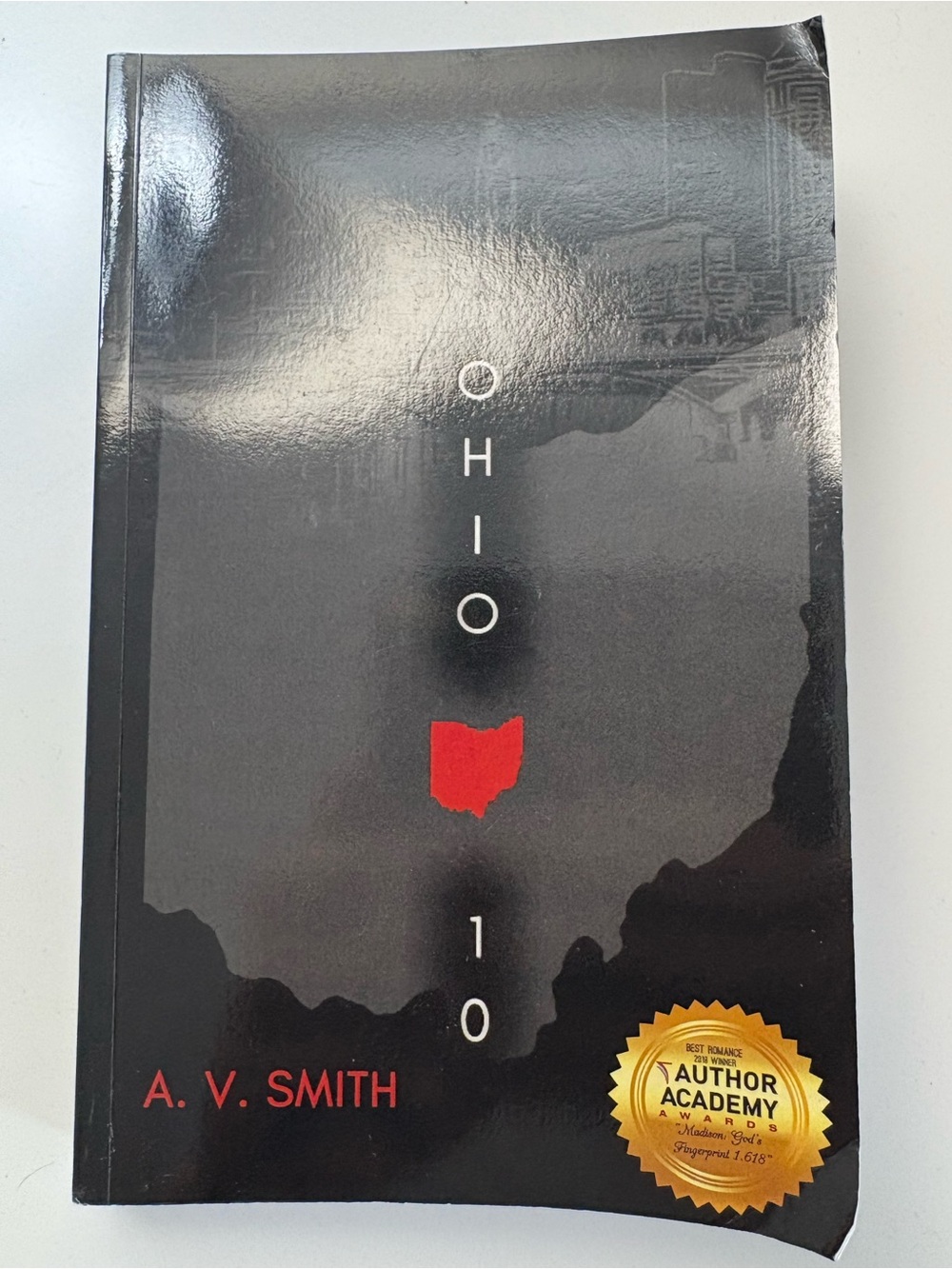 Ohio 10 By A.V. Smith Paperback Mystery Book